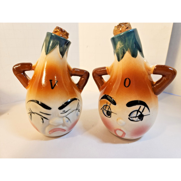 Vtg Japan Onion Anthropomorphic 4 pc Cruet Set Oil/ Vinger, Salt & Pepper Shaker - Picture 6 of 13